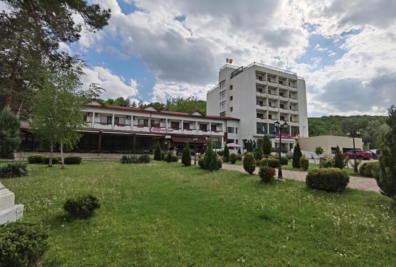 Hotel Spa Cazino Monteoru Sarata-Monteoru Bagian luar foto