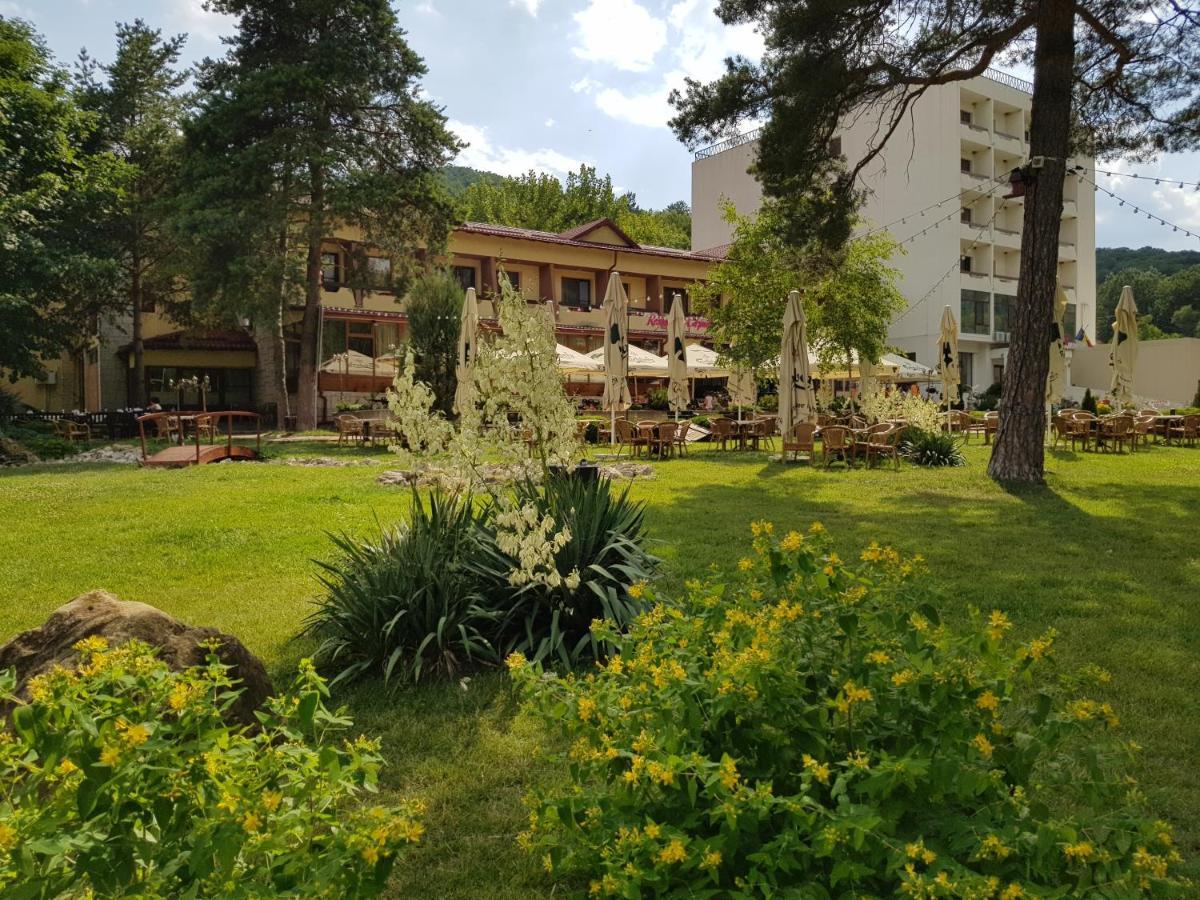 Hotel Spa Cazino Monteoru Sarata-Monteoru Bagian luar foto