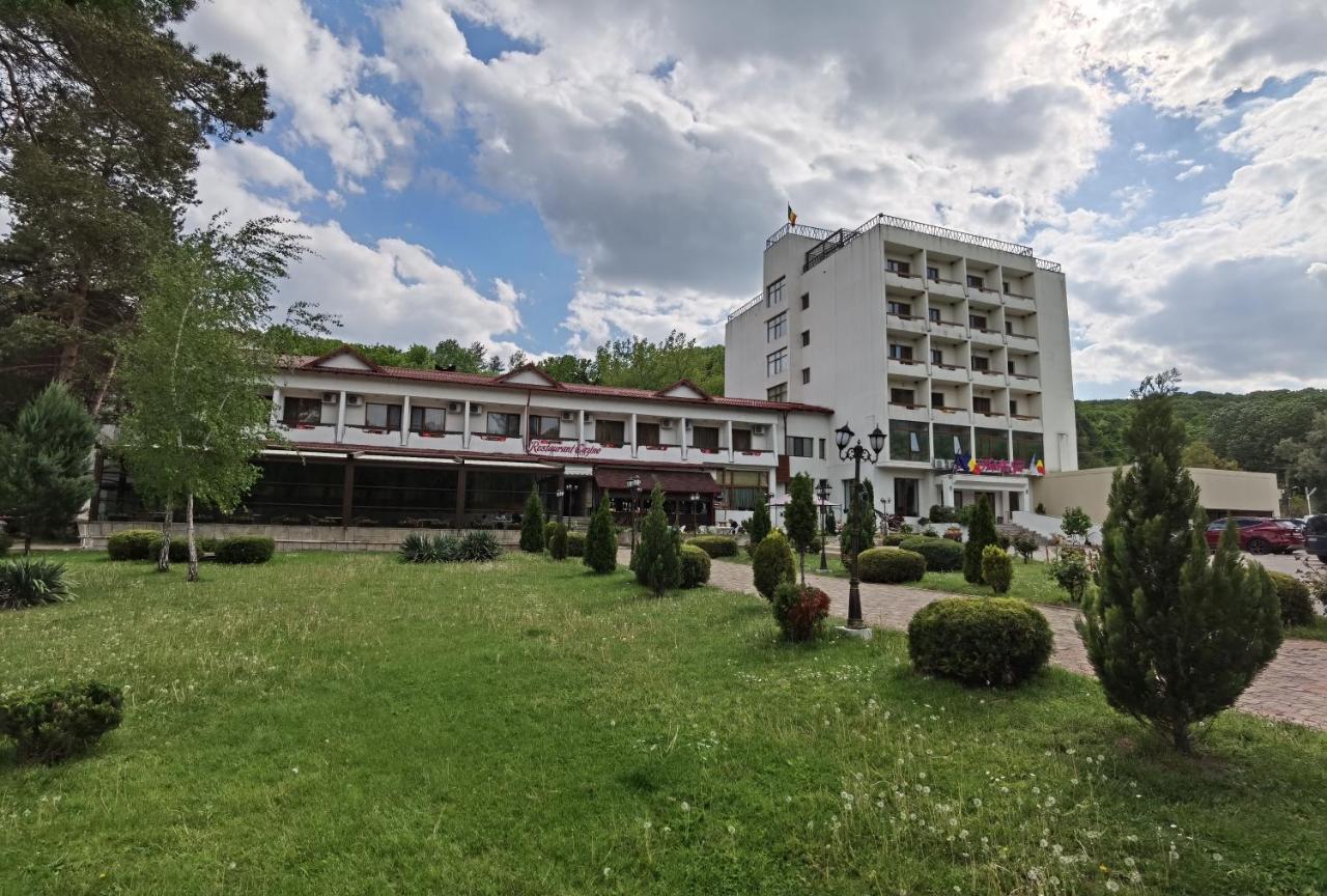 Hotel Spa Cazino Monteoru Sarata-Monteoru Bagian luar foto